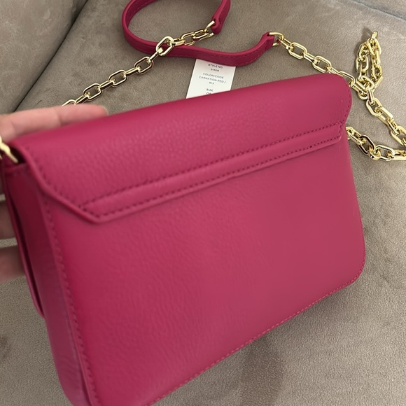 Tory Burch Mercer Classic Cross body- hot pink -Carnation Red with Gold hardware - Picture 6 of 16